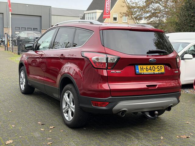 Ford KUGA 1.5 Titanium Winter Pack - Stoelverwarming - Trekhaak 1800 Kg