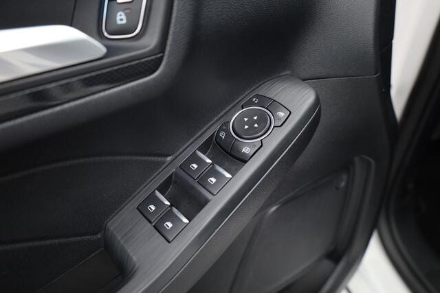 Ford KUGA 2.5 MHEV ST-Line 190pk | Pano | Camera | Keyless | Cruise | Apple CarPlay | Navi