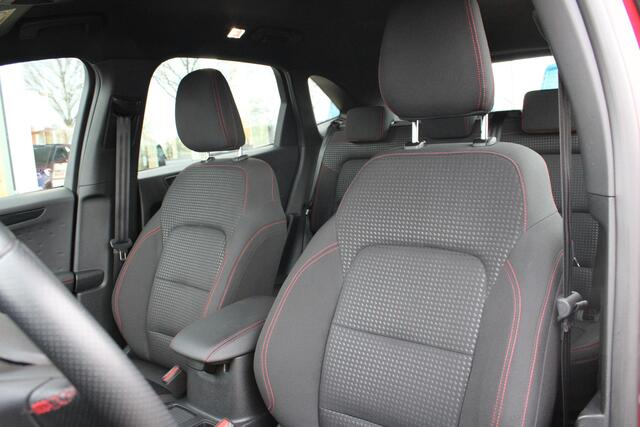 Ford KUGA 1.5 EcoBoost ST-Line | Trekhaak 1800KG | Stoel + Stuurverwarming | Climate Control | Navigatie | Cruise Control |