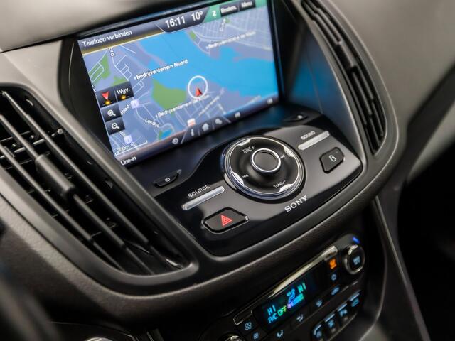 Ford KUGA 1.5 Titanium (NAVIGATIE, CLIMATE, LEDER, CAMERA, TREKHAAK, STOELVERWARMING, SPORTSTOELEN, GETINT GLAS, CRUISE, LM VELGEN, NIEUWSTAAT)