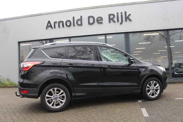 Ford KUGA 1.5 EcoBoost Titanium, 2000kg trekvermogen