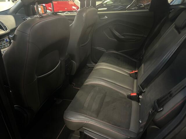 Ford KUGA 1.5 ECOB. ST LINE / 19Inch / Camera