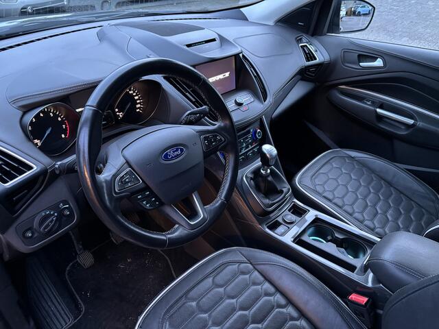 Ford KUGA 1.5 Turbo 150pk Vignale Trekhaak / Leder / Carplay