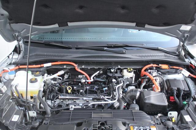 Ford KUGA 2.5-243pk PHEV ST-Line X. Van ¤. 54.937,- voor ¤. 43.735,- ! Trekgewicht van 2.100kg ! Elektr. verstelb. AGR stoelen voor, Stoel-, stuur-, voorraam- en achterbank verwarming, Elektr. panorama/schuif-kanteldak , Trekhaak elektr. wegklapbaar, B&O soundsyst.