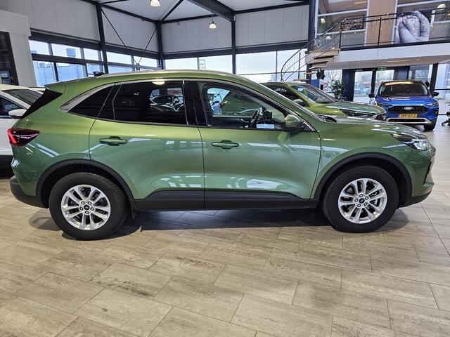 Ford KUGA 2.5 PHEV Titanium