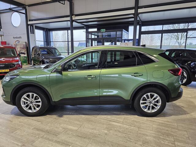 Ford KUGA 2.5 PHEV Titanium