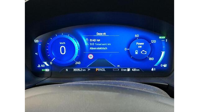 Ford KUGA 2.5 PHEV ST-Line X * PANO * TREKHAAK * WINTER * HUD * BLIS *