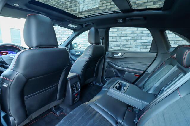 Ford KUGA 2.5 PHEV ST-Line X | Trekhaak | Panoramadak | 20" velgen | B&O | Adaptive cruise | Rijklaarprijs - incl.garantie