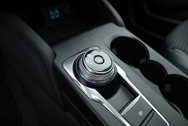 Ford KUGA 2.5 PHEV Titanium X | Pano | HUD | Elek. Trekhaak | B&O Audio | Winter Pack | 20'' | Camera