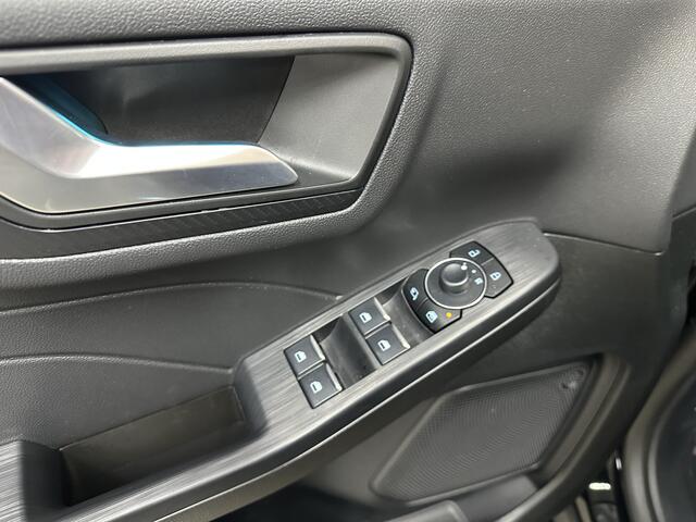 Ford KUGA 2.5 PHEV ST-Line 243pk | Elek. Panodak | Elek. Trekhaak | Winter-pakket | 19" |