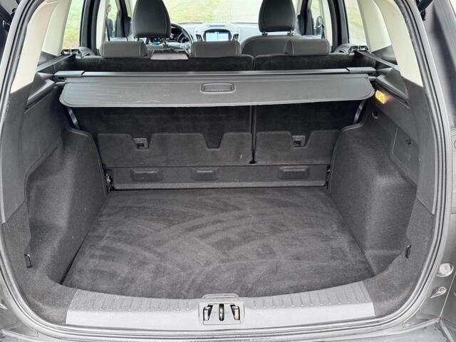 Ford KUGA 1.5 TDCI TREND / TREKHAAK / LMV / STOELVERWARMING / 2017