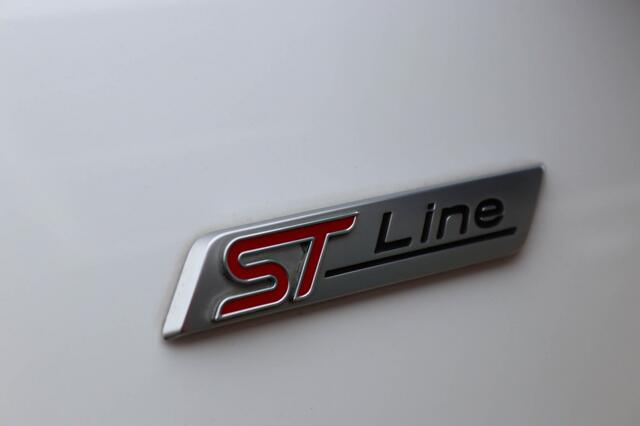 Ford KUGA 2.5 PHEV Plug-In Hybrid ST-Line X Winterpakket l Trekhaak l Came