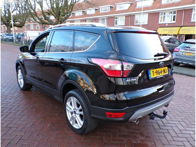 Ford KUGA 1.5 EcoBoost 150PK.... NAVI CAMERA TEL CRUISECONT TREKHAAK.....