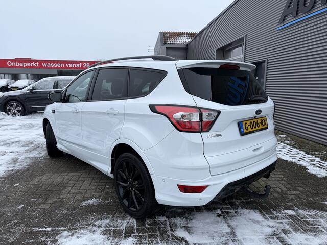Ford KUGA 1.5 EcoBoost 150 PK ST Line 19 Inch LED Achteruitrijcamera Trekhaak 2000 KG Trekgewicht Stuurwielverwarming Xenon