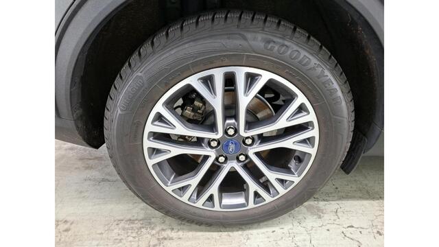 Ford KUGA 2.5 PHEV Titanium X | Winter Pack | Adaptive cruise control | Dodehoeksensoren | Camera