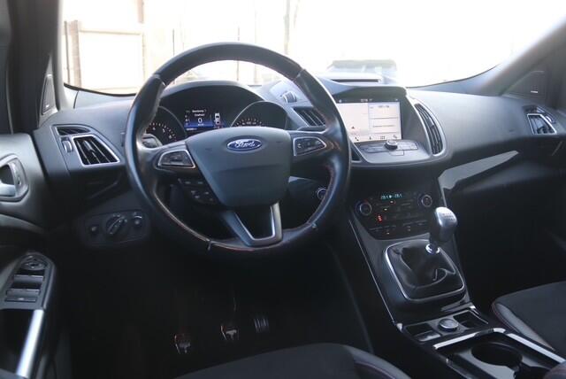 Ford KUGA 1.5 EcoBoost ST Line, Stoel & Stuurverwarmd, Camera, Trekhaak, Pano