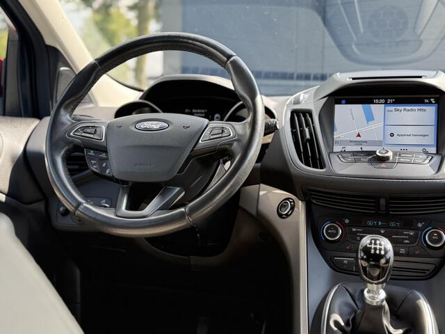 Ford KUGA 1.5 EcoBoost Titanium 2e Eigenaar,Dealer Onderhouden,Leder,Navi,Camera,Clima,Cruise,Stoelverwarming,6 Bak,150pk,Nieuwe Apk bij Aflevering