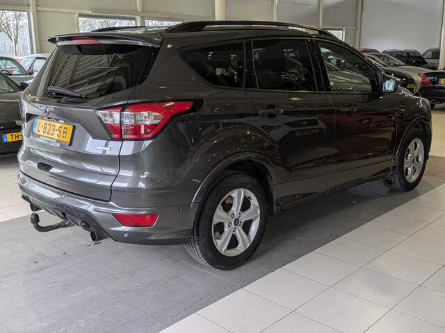 Ford KUGA 1.5 EcoBoost Vignale Airco, Cruise Control, Trekhaak, Stuurbekrachtiging