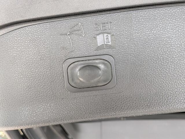 Ford KUGA 1.5 EcoBoost Vignale Airco, Cruise Control, Trekhaak, Stuurbekrachtiging