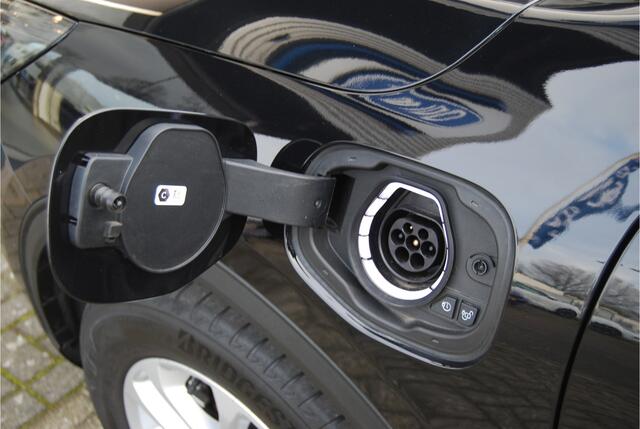 Ford KUGA 2.5 PHEV Titanium 243PK TREKHAAK | WINTERPACK | BLIS/DODEHOEK | PARK.CAMERA | B&O AUDIO