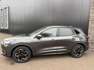 ford-kuga-2.5-phev-st-line-x-243pk-