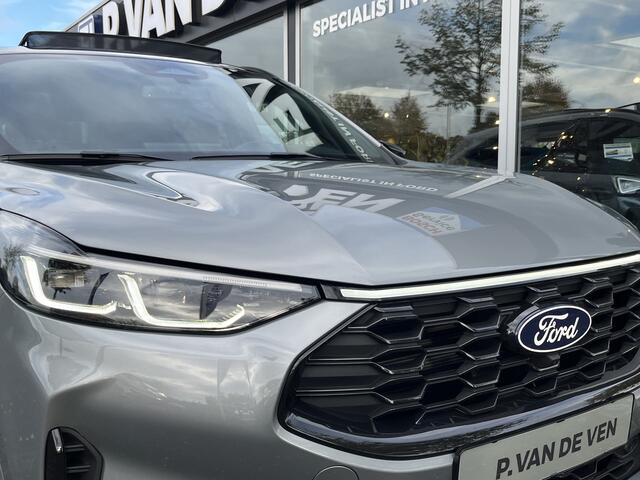 Ford KUGA 2.5 PHEV ST-Line X Black Package 243pk e-CVT Automaat | 5529 | Full Options | Black Package | E-Trekhaak | Panodak | Coast-to-Coast Matrix LED | 20'' | Winter Pack | Head-Up | Driver Assistance Pack | AGR-stoelen | etc. etc.