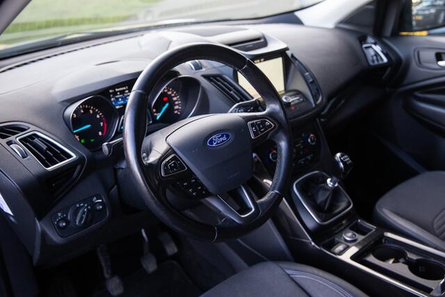 Ford KUGA 1.5 EcoBoost ST Line , Trekhaak, Stoel/stuurverwarming,