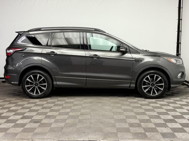 Ford KUGA 1.5 EcoBoost ST Line Zeer Complete NL Auto