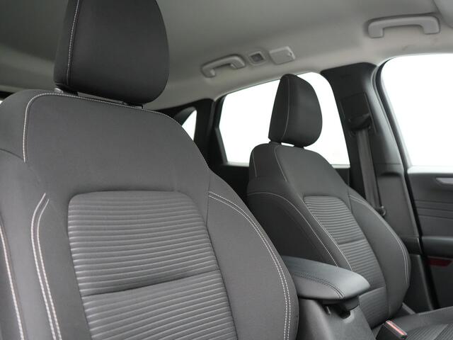 Ford KUGA 2.5 Titanium Plug in Hybrid 225pk Dealer O.H. PHEV | Adaptive Cruise | 360 Camera | Apple Carplay | Voorstoelen Verwarmd | Virtual Cockpit | Keyless | Blis | Navigatie | DAB |