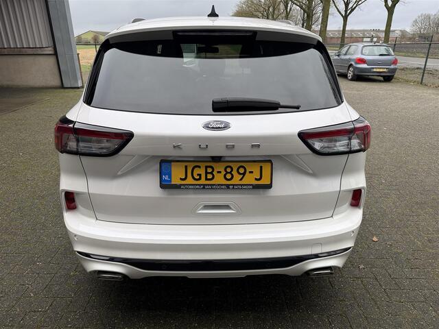 Ford KUGA 1.5 EcoB. ST-Line X