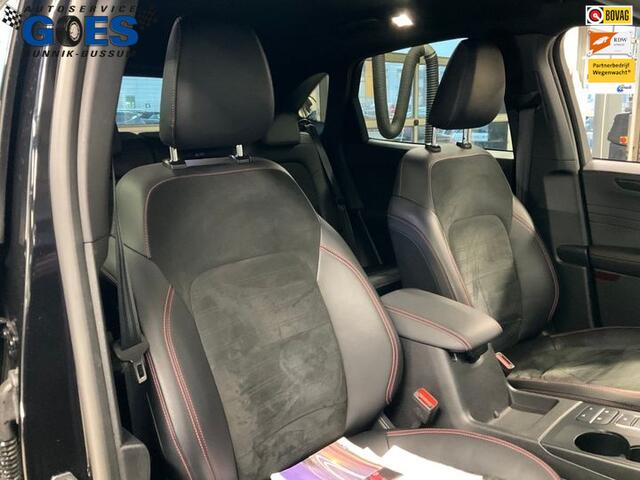 Ford KUGA Plug-In Hybrid ST-Line X