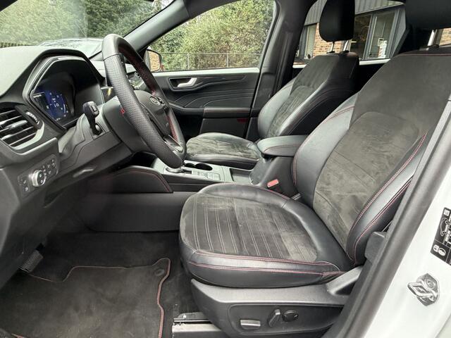 Ford KUGA 2.5 PHEV ST-Line X camera. cruise contr .stoel verwarming . stuur verwarming . Trekhaak . plug in hybrid .