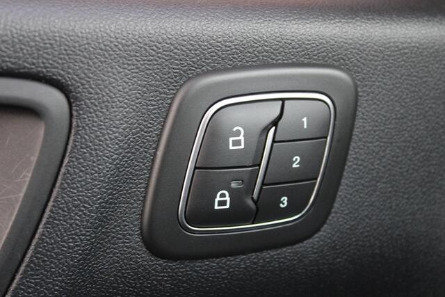 Ford KUGA 2.5 PHEV Vignale | Winter pack | Lederen bekleding | Camera