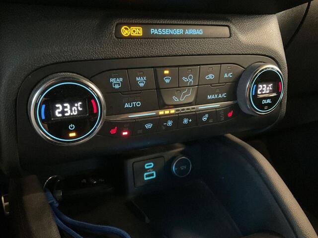 Ford KUGA 2.5 PHEV ST-Line X 225pk | Panoramadak | Winter Pack | Adaptive cruise control | Dodehoeksensoren | 19 inch | Rode remklauwen