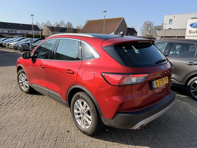 Ford KUGA 2.5 PHEV Titanium 225pk Wegklapbare Trekhaak | Adaptieve Cruise | Winterpack | Panorama dak | Achteruitrijcamera | Dealer onderhouden