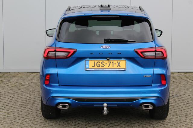 Ford KUGA 2.5-243pk PHEV ST-Line X. 2100kg trekgewicht ! Nieuw Model ! Van ¤. 54.937,- voor ¤. 42.750,- ! Trekgewicht van 2.100kg ! Elektr. verstelb. AGR stoelen voor, Stoel-, stuur-, voorraam- en achterbank verwarming, Elektr. panorama/schuif-kanteldak , Trekhaak 