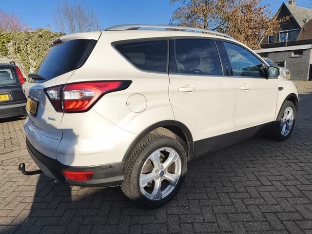 Ford KUGA 1.5 EcoBoost 150pk 2WD Titanium, Trekhaak