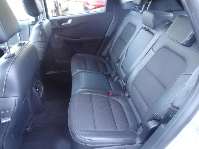 Ford KUGA 2.5 PHEV Titanium X