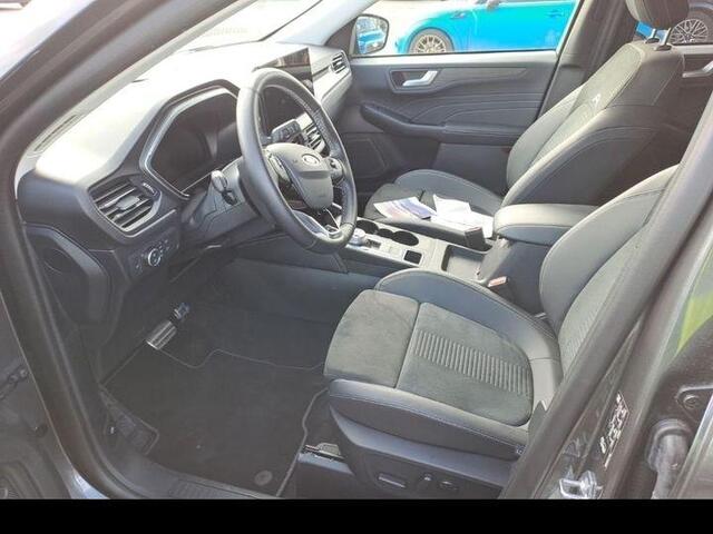 Ford KUGA 2.5 FHEV Active X 190pk | Driver Assistance Pack | 4WD | 19inch Lichtmetaal | Technology Pack | 2.100kg Trekgewicht | Winterpack | All Weather Banden | Geen stekker nodig