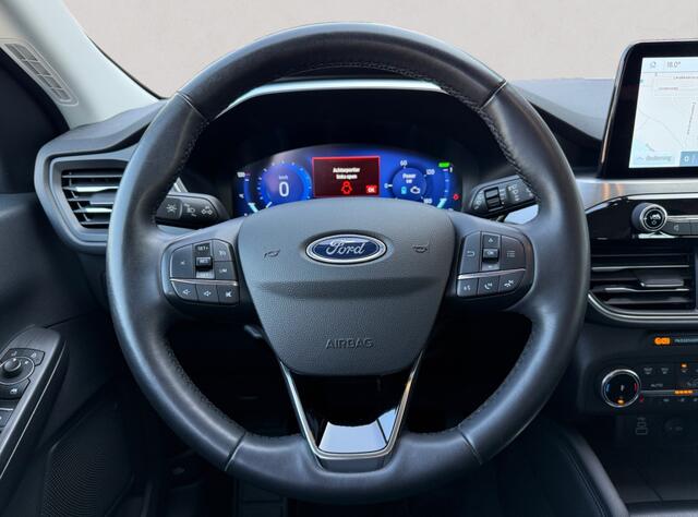 Ford KUGA 2.5 PHEV Titanium | NL-auto | trekhaak| winterpakket