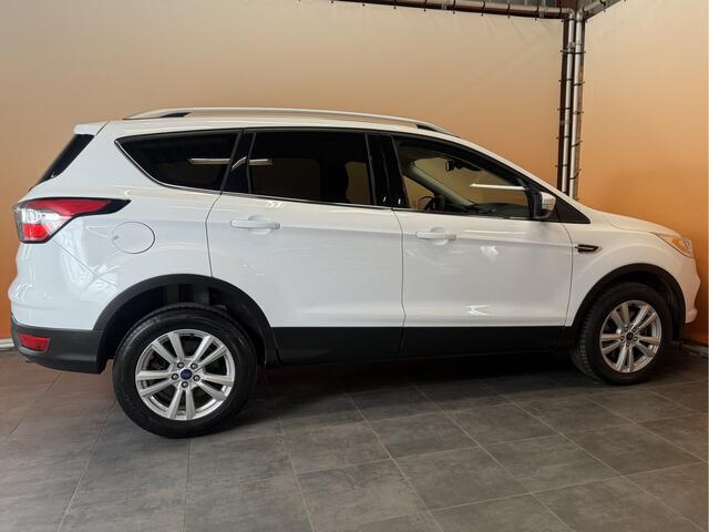 Ford KUGA 1.5 TDCi Euro6 1e eig | lage km stand navi | camera