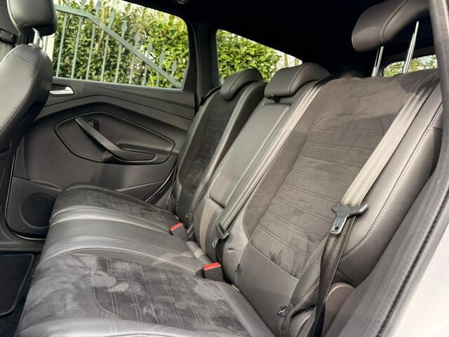 Ford KUGA 1.5 ECOBOOST. ST LINE,PANO,NAVI,TREKHAAK