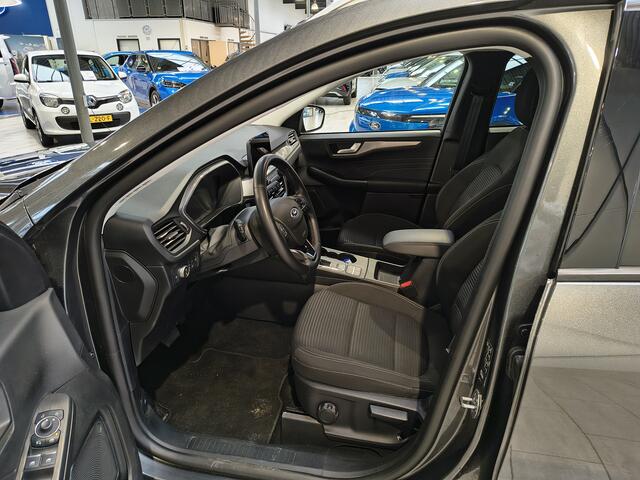 Ford KUGA 2.5 PHEV 225 pk Titanium | Trekhaak | Camera's | Adapt. cruise | Navi | Clima | Cruise | 4 seiz. banden | Dealer onderh.