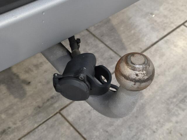 Ford KUGA 2.5 PHEV 225 pk Titanium | Trekhaak | Camera's | Adapt. cruise | Navi | Clima | Cruise | 4 seiz. banden | Dealer onderh.