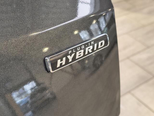 Ford KUGA 2.5 PHEV 225 pk Titanium | Trekhaak | Camera's | Adapt. cruise | Navi | Clima | Cruise | 4 seiz. banden | Dealer onderh.