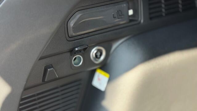 Ford KUGA 2.5 PHEV ST-LINE X 243pk / BLACK en SMOKE PACK / FULL OPTIONS+HUD