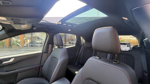 Ford KUGA 2.5 PHEV ST-LINE X 243pk / BLACK en SMOKE PACK / FULL OPTIONS+HUD