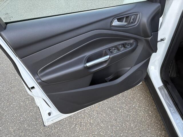 Ford KUGA 1.5 EcoBoost Trend Ultimate / NAVI / CRUISE / 126dkm! NAP!