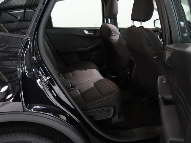 Ford KUGA 2.5 PHEV Titanium | Trekhaak | Panoramadak | Winterpakket | Navigatie | Parkeercamera |