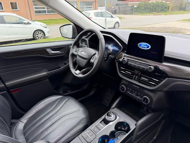 Ford KUGA 2.5 PHEV Vignale Trekhaak | Pano | Leder